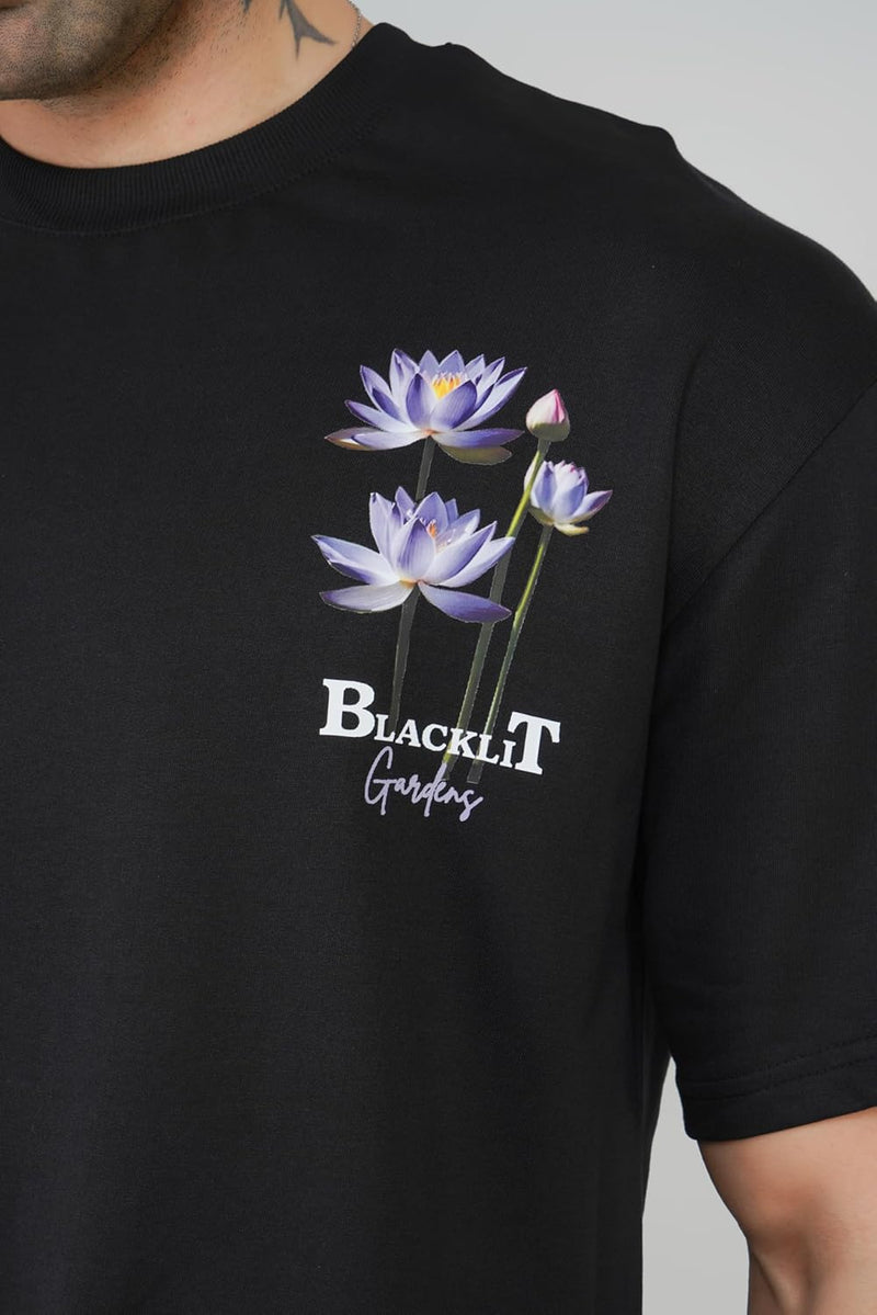 Blue Lotus” for The Nature Lovers Oversized Tshirt