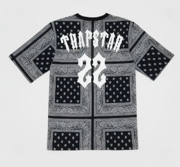 BLACKLIT TRAPSTAR 2X Black Bandana Puff Print T-shirt