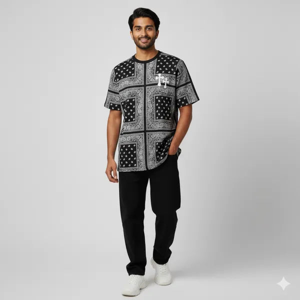 BLACKLIT TRAPSTAR 2X Black Bandana Puff Print T-shirt